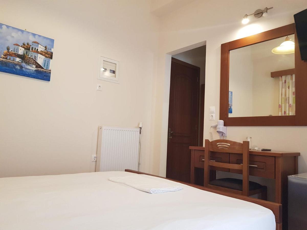 Hotel Ionion Kastro-Kyllini Экстерьер фото