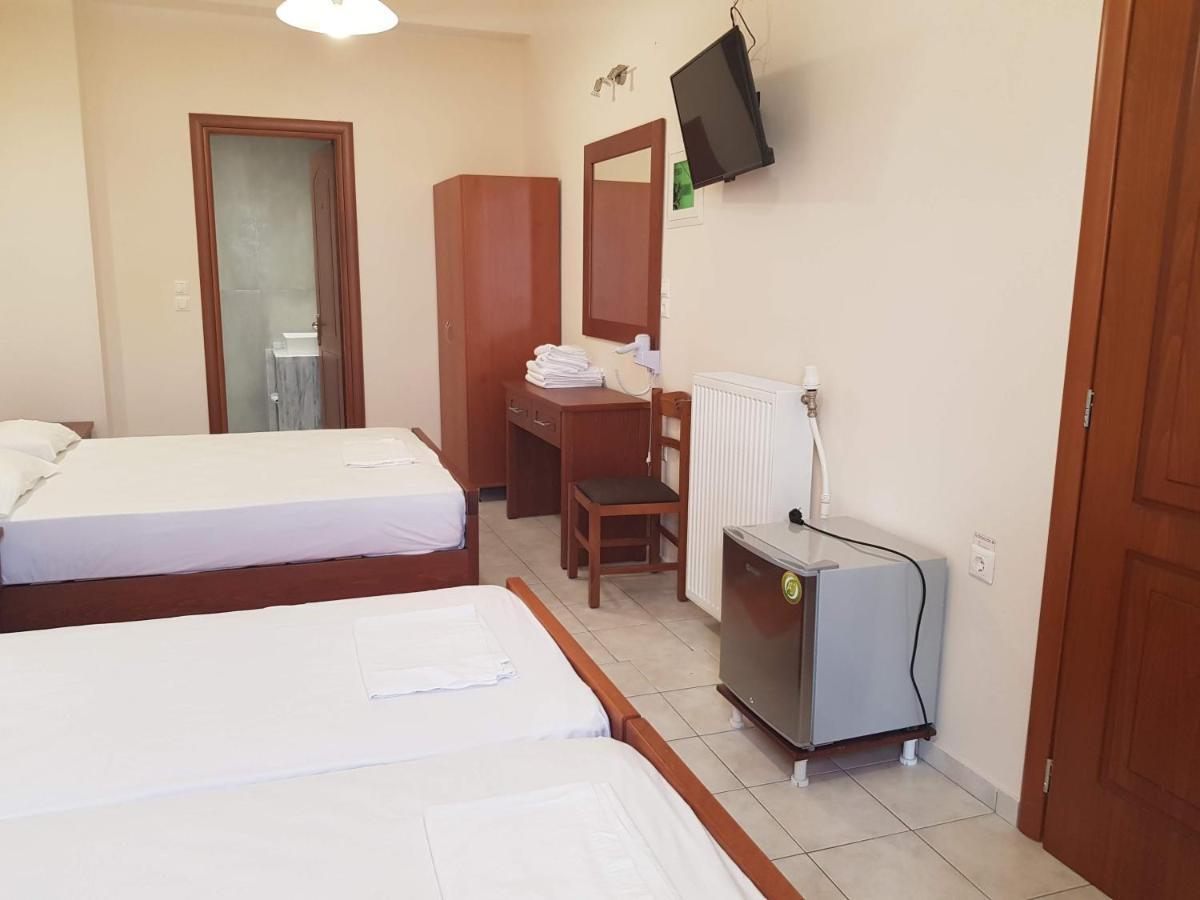 Hotel Ionion Kastro-Kyllini Экстерьер фото