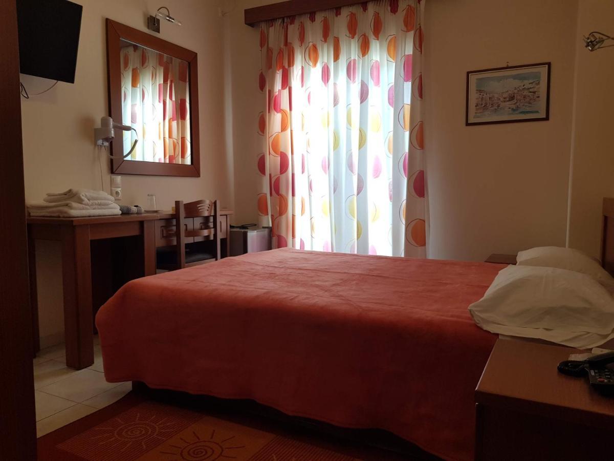 Hotel Ionion Kastro-Kyllini Экстерьер фото